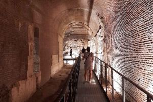 Rome: Guided Colosseum Night Tour