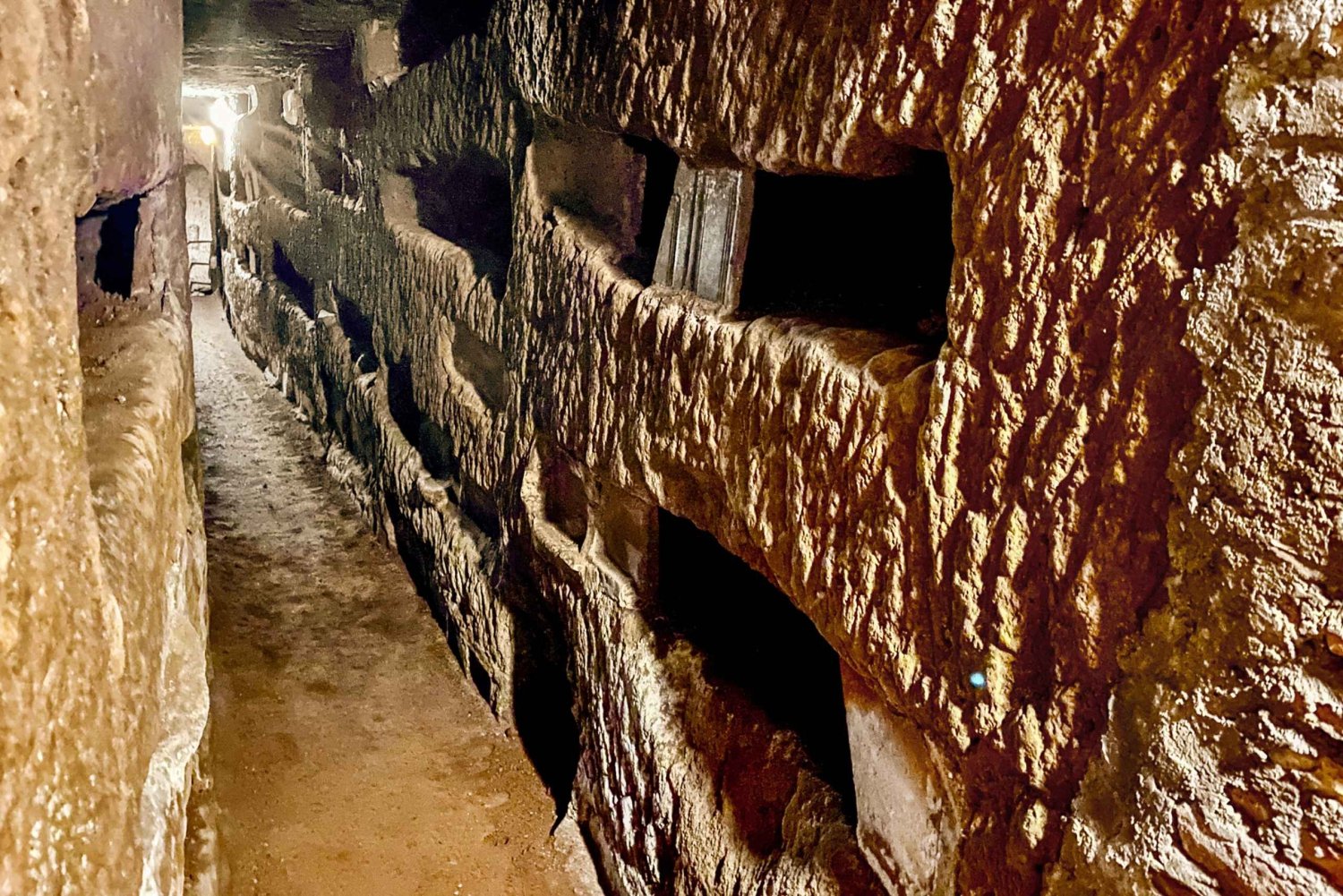 Roma: Tour guidato delle Catacombe Romane con trasferimento