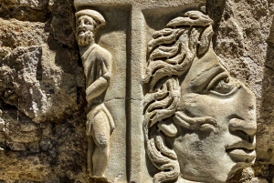 Roma: Tour guidato delle Catacombe Romane con trasferimento