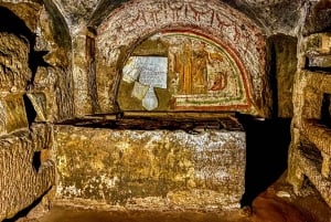 Rome: Guided Roman Catacombs Tour with Transfers