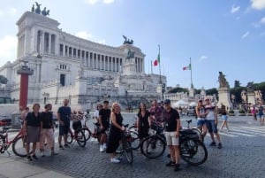 Rome: Highlights Bike Tour