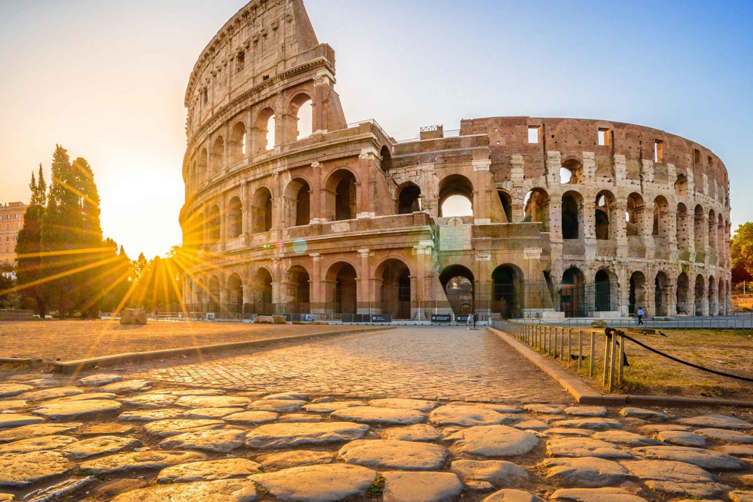 Rome: Guided Walking Tour with Headsets