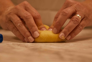 Roma: Clase Práctica de Pasta y Gelato en el Centro de la Ciudad
