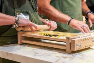 ローマパスタ＆ティラミス体験教室（ワイン飲み放題付き