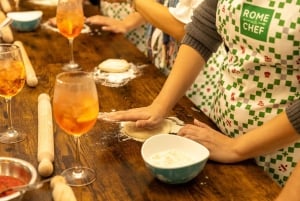 Rome: hands-on pizzabakles met Spritz-mixologie