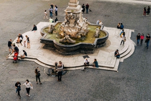 Rooma: Roomassa: Piilotettuja jalokiviä ja keskeisiä monumentteja Pienryhmäkävelykierros