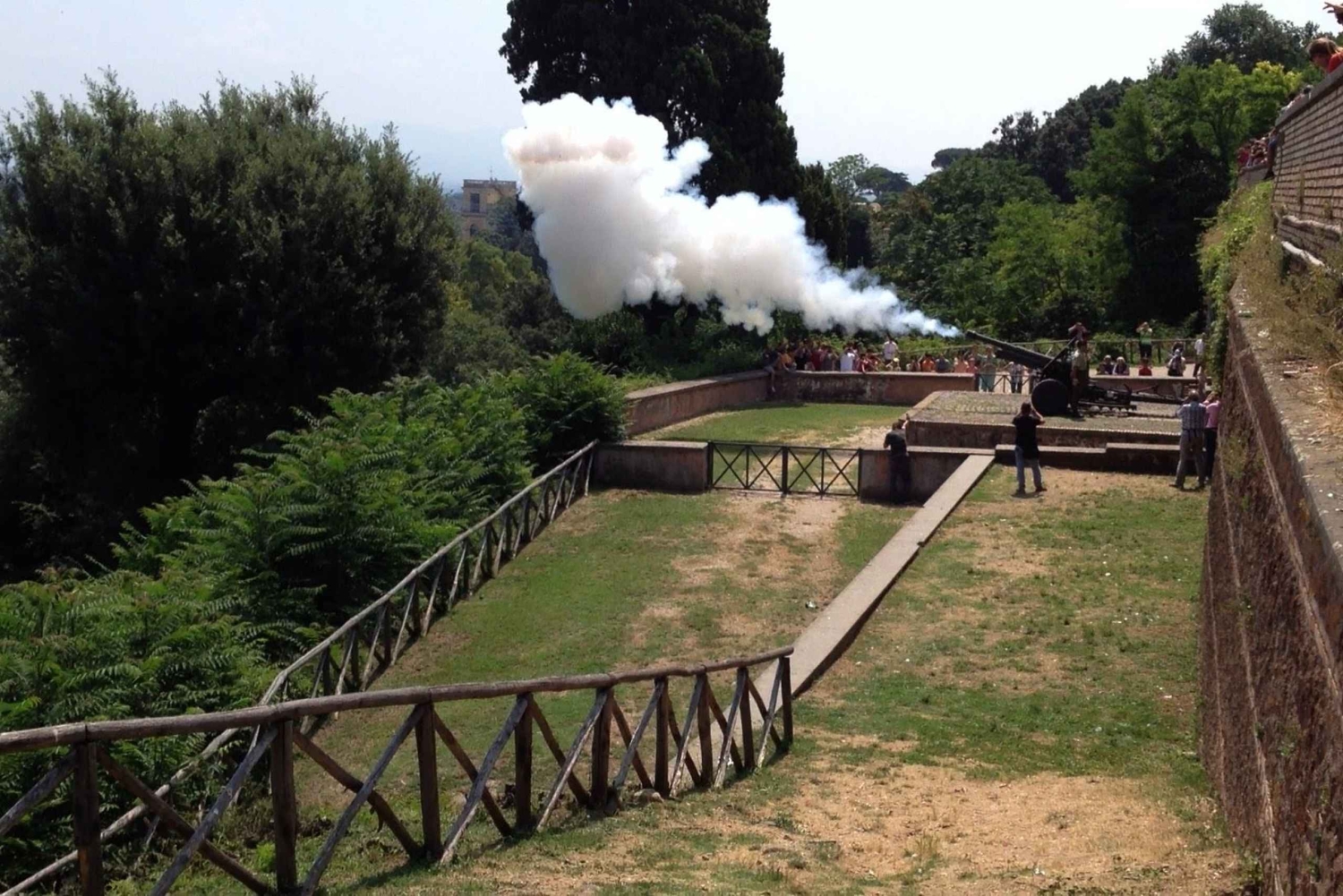 Roma: experiencia en bici eléctrica por la Roma oculta con comida callejera
