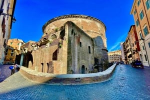 Rom: Guidet byvandring til torve og springvand