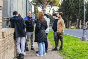 Roma: Tour in Vespa Sidecar con Caffè e Gelato