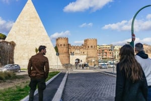 Roma: Tour in Vespa Sidecar con Caffè e Gelato