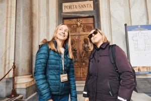 Rooma: Roomassa: Pyhien ovien pyhiinvaellus yksityisen kuljettajan ja oppaan kanssa.