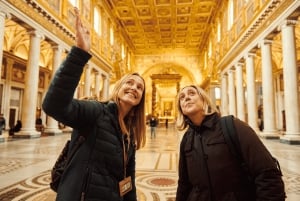 Rooma: Roomassa: Pyhien ovien pyhiinvaellus yksityisen kuljettajan ja oppaan kanssa.