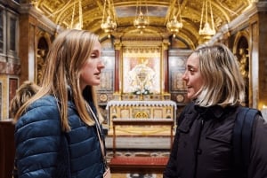 Rooma: Roomassa: Pyhien ovien pyhiinvaellus yksityisen kuljettajan ja oppaan kanssa.