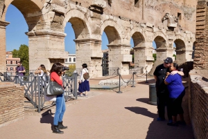 Roma: Tour en autobús turístico y Coliseo, Roma Antigua