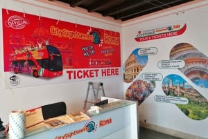 Rome: Hop-On Hop-Off Bus, Roman Forum & Colosseum Tour