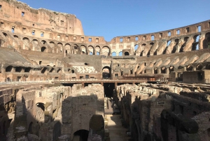 Rome: Hop-on Hop-off Bus Tour and Colosseum Experience