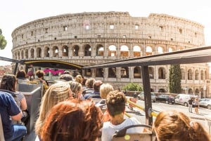 Rome: Hop-on-hop-off-bustour met een sightseeingbus