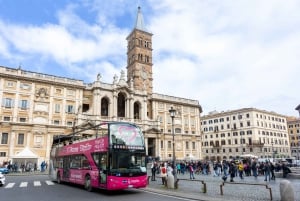 Rome: Hop-on-hop-off-bustour met een sightseeingbus