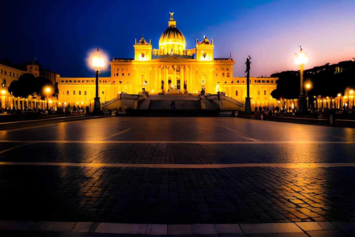 Rome by Night: Colosseum, Trevi Fountain, and Signature Aperitif in Trastevere