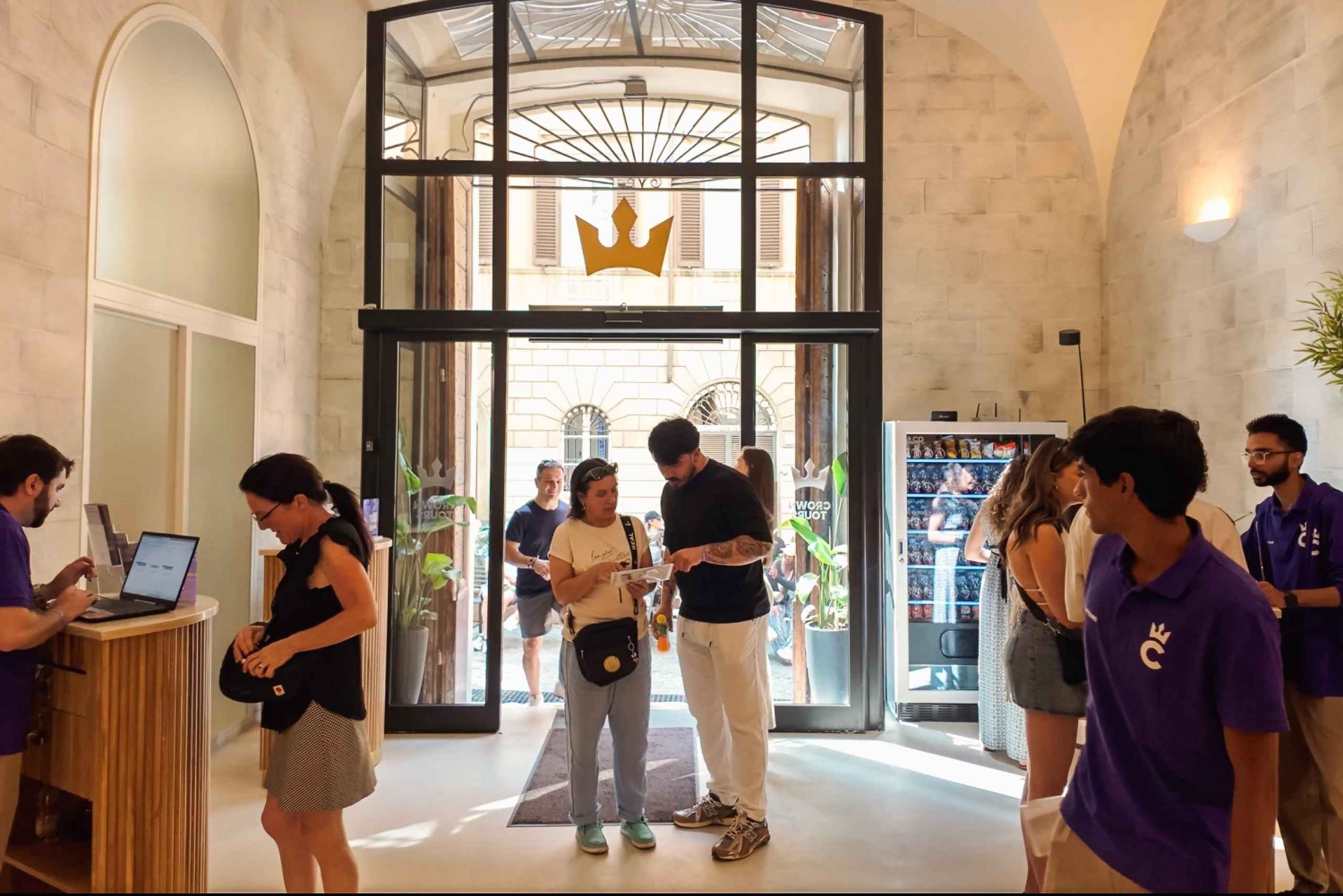 Rooma: Roomassa: Johdatus Colosseumiin ja antiikin kaupunkikierros.