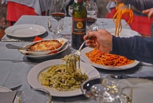 Roma: gueto judeu e campo de Fiori por excursão gastronômica noturna