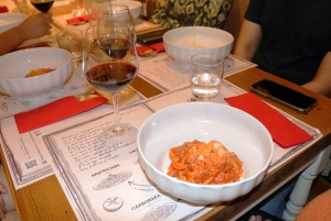 Rooma: Paikallinen ruoka- ja viinikierros Trasteveressa ja Campo de' Fiorissa