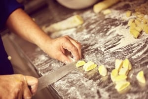 Roma: Comida o Cena con Platos Típicos Romanos