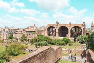Rome: Mamertine Prison, Colosseum Experience, & Audio Guide