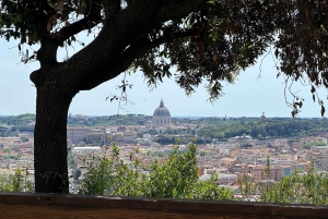 Rome: Monte Mario Guided Hiking Tour