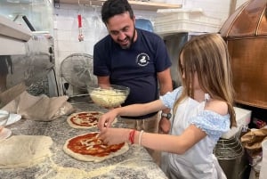 Roma: lezione di pizza napoletana davanti al Vaticano