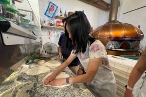 Roma: lezione di pizza napoletana davanti al Vaticano