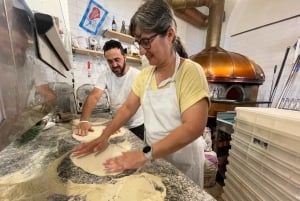 Roma: lezione di pizza napoletana davanti al Vaticano