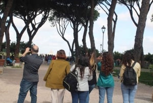 Roma: Tour serale della città in Golf Cart