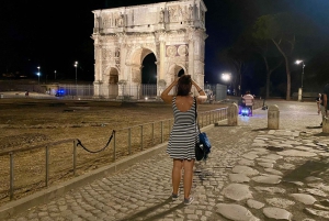 Rome : Visite privée nocturne à pied avec guide local