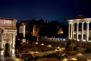 Rome : Visite privée nocturne à pied avec guide local