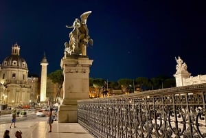 Rome : Visite privée nocturne à pied avec guide local