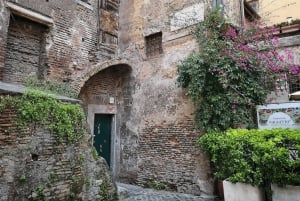 Rooma: Roomassa: Off the Beaten Path Private Tour