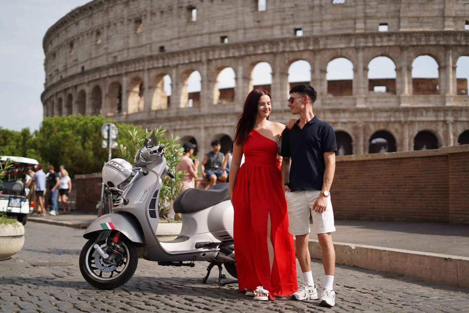 Rome: City tour by Electric Tuk tuk