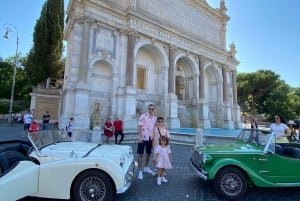 Rome Panoramic Tour by Vintage Cabrio Classic Car