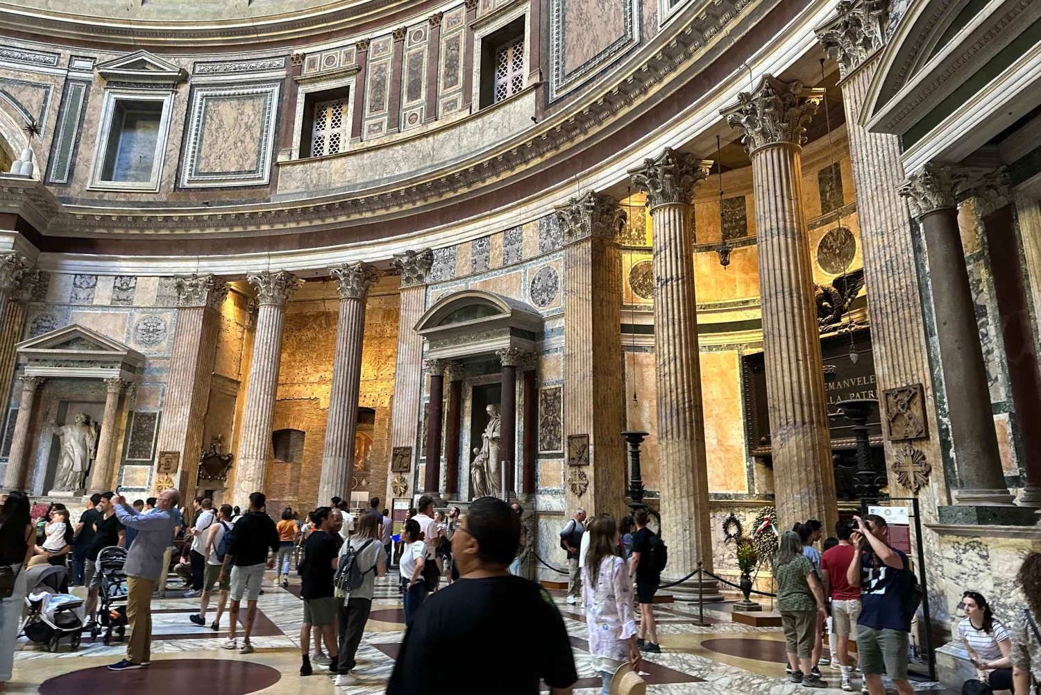 Roma: Tour per piccoli gruppi del Pantheon con ingresso prioritario
