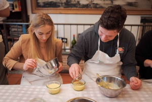 Roma: Corso di cucina di pasta e tiramisù a Piazza Navona