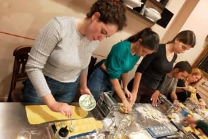 ローマ：ティラミスとワイン付きパスタ作りクラス