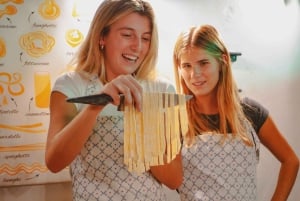 Rome: pasta maken kookles met 3 spritz cocktails