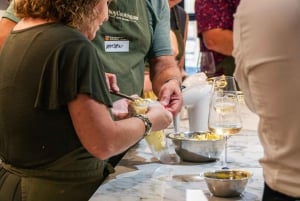 Rome: Pasta, Ravioli & Tiramisu Cooking Class by Colosseum