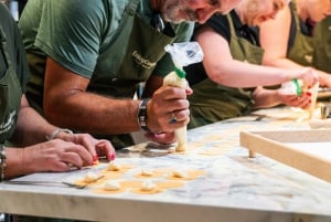 Rome: Pasta, Ravioli & Tiramisu Cooking Class by Colosseum