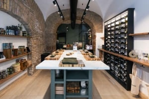 Roma: corso di cucina di pasta e tiramisù con vino illimitato