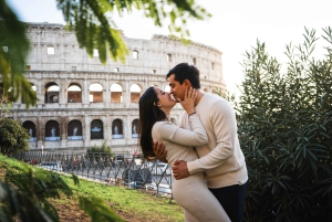Rome: Gepersonaliseerde fotoshoot buiten het Colosseum