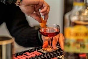 Rome: Piazzas and Fountains Sunset Tour with Aperitivo