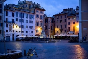 Rome: Piazzas and Fountains Sunset Tour with Aperitivo