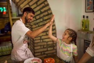 Rom: Pizza- og tiramisu-madlavningskursus nær Colosseum